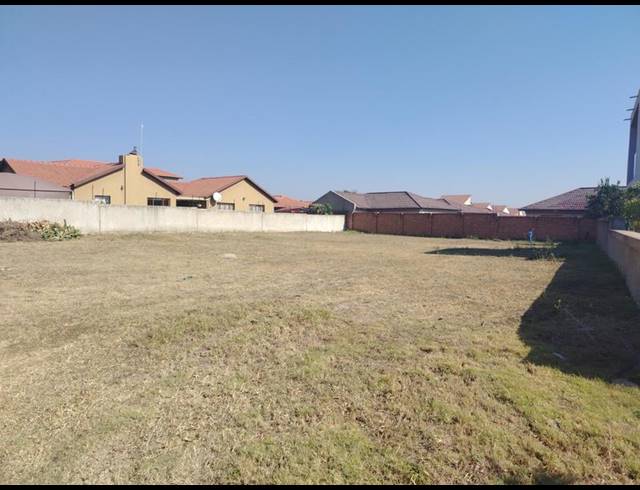 LAND FOR SALE IN BENDOR PARK